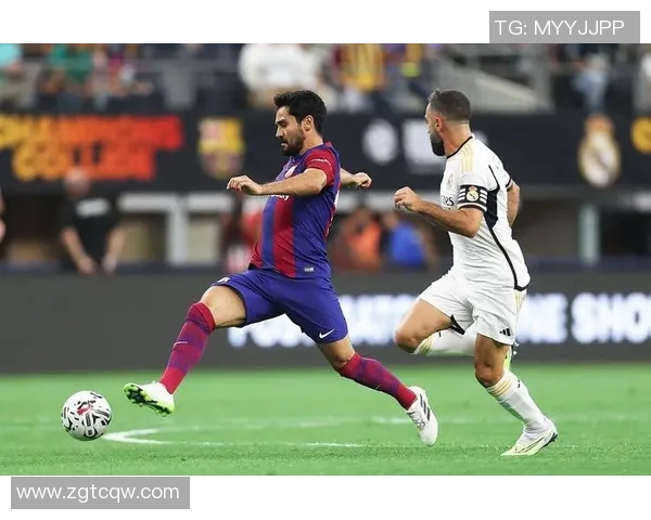 巴萨与热刺对决精彩回顾及比赛分析全景呈现